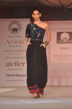 at Anita Dongre Cotton Council fashion show in Mumbai on 8th May 2012 (235).JPG